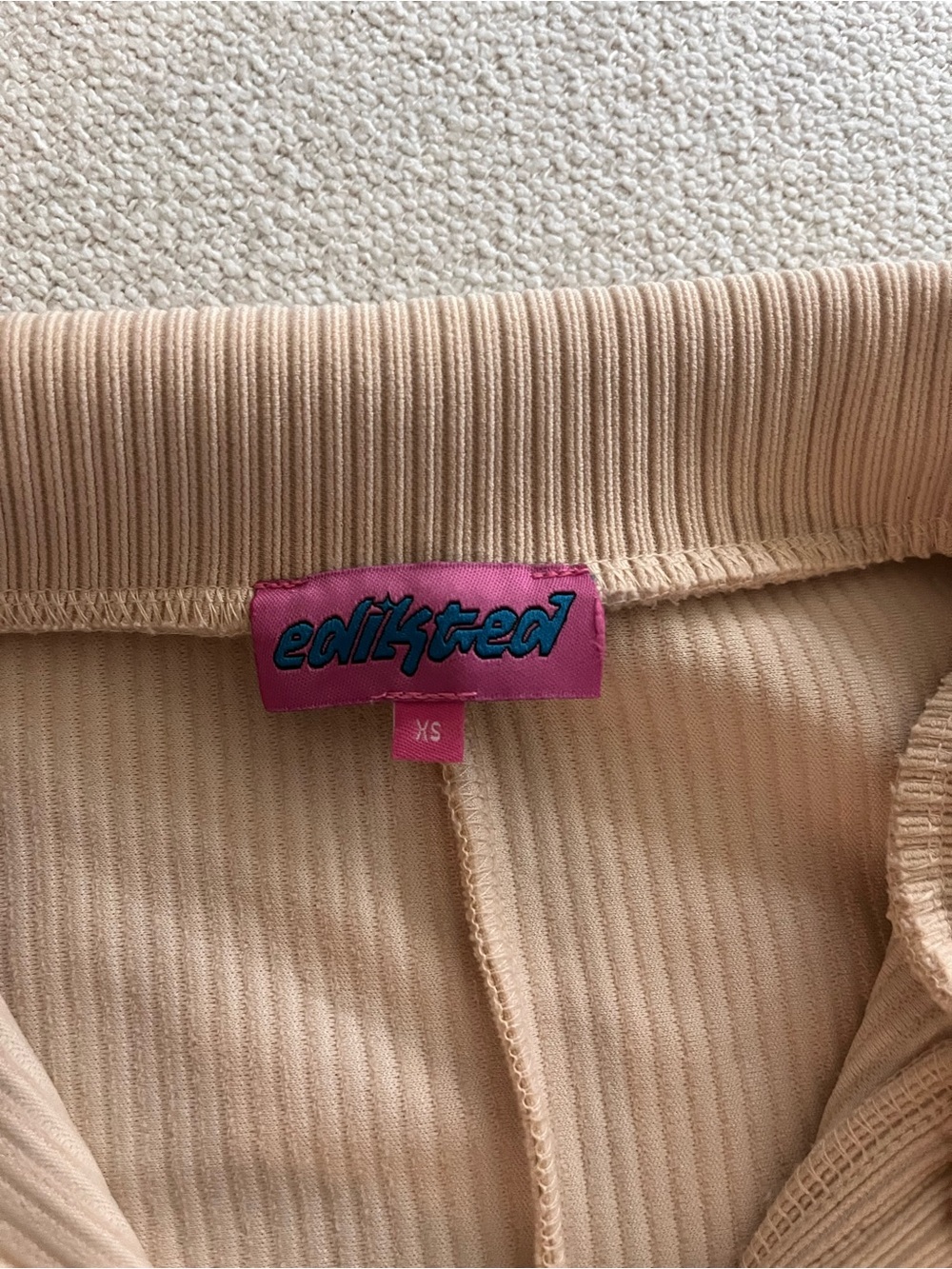 Edikted Beige Ribbed Polo Button-Front Romper - Picture 3 of 3